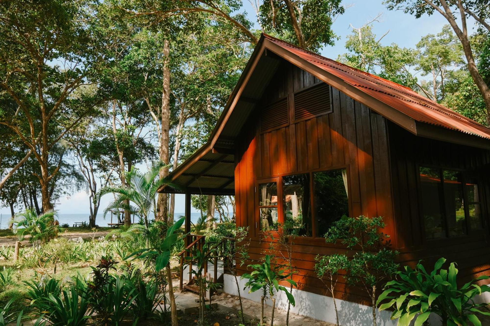 Joy Bungalow Resort And Restaurant Кох-Юм Экстерьер фото