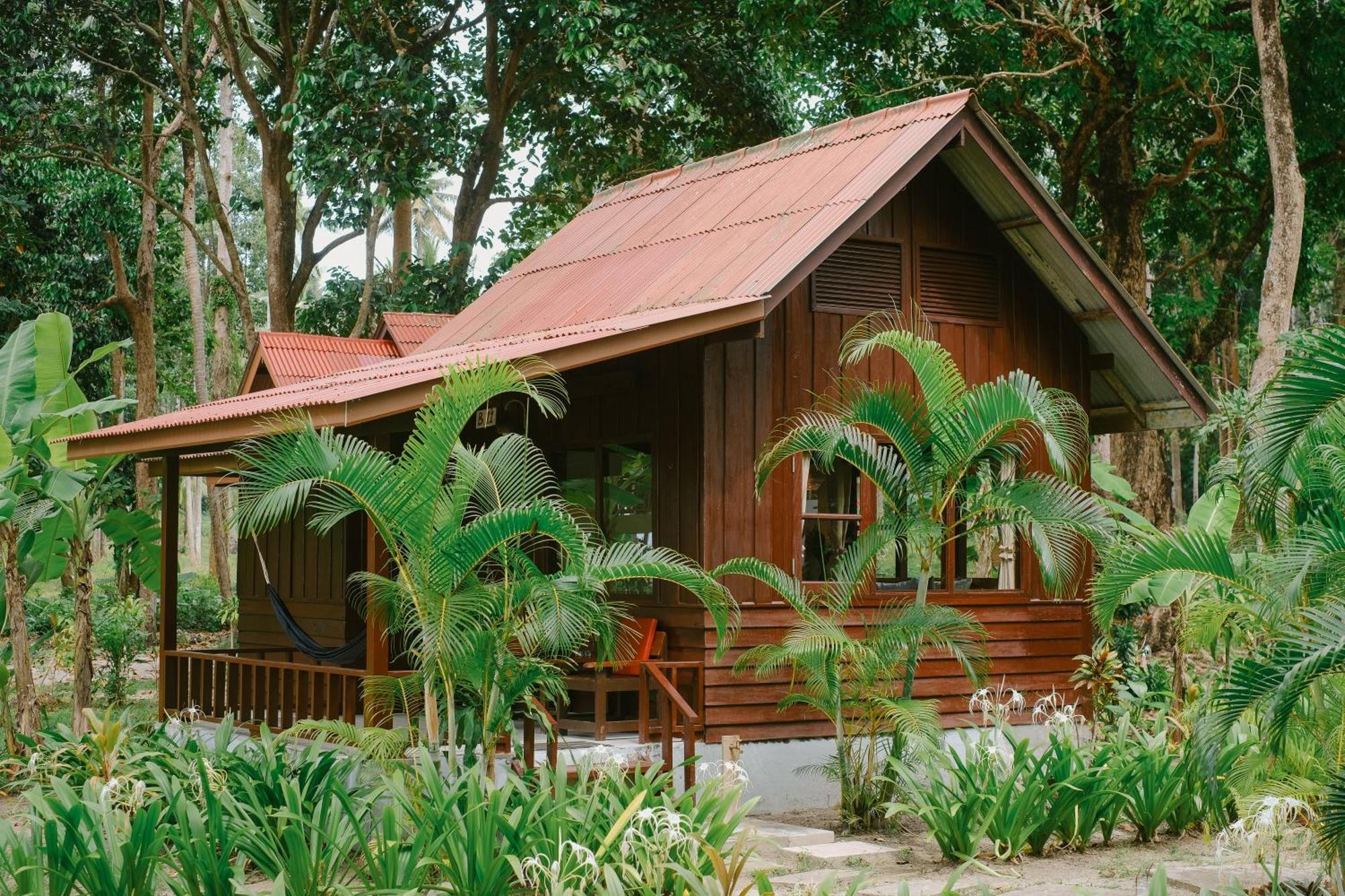 Joy Bungalow Resort And Restaurant Кох-Юм Экстерьер фото