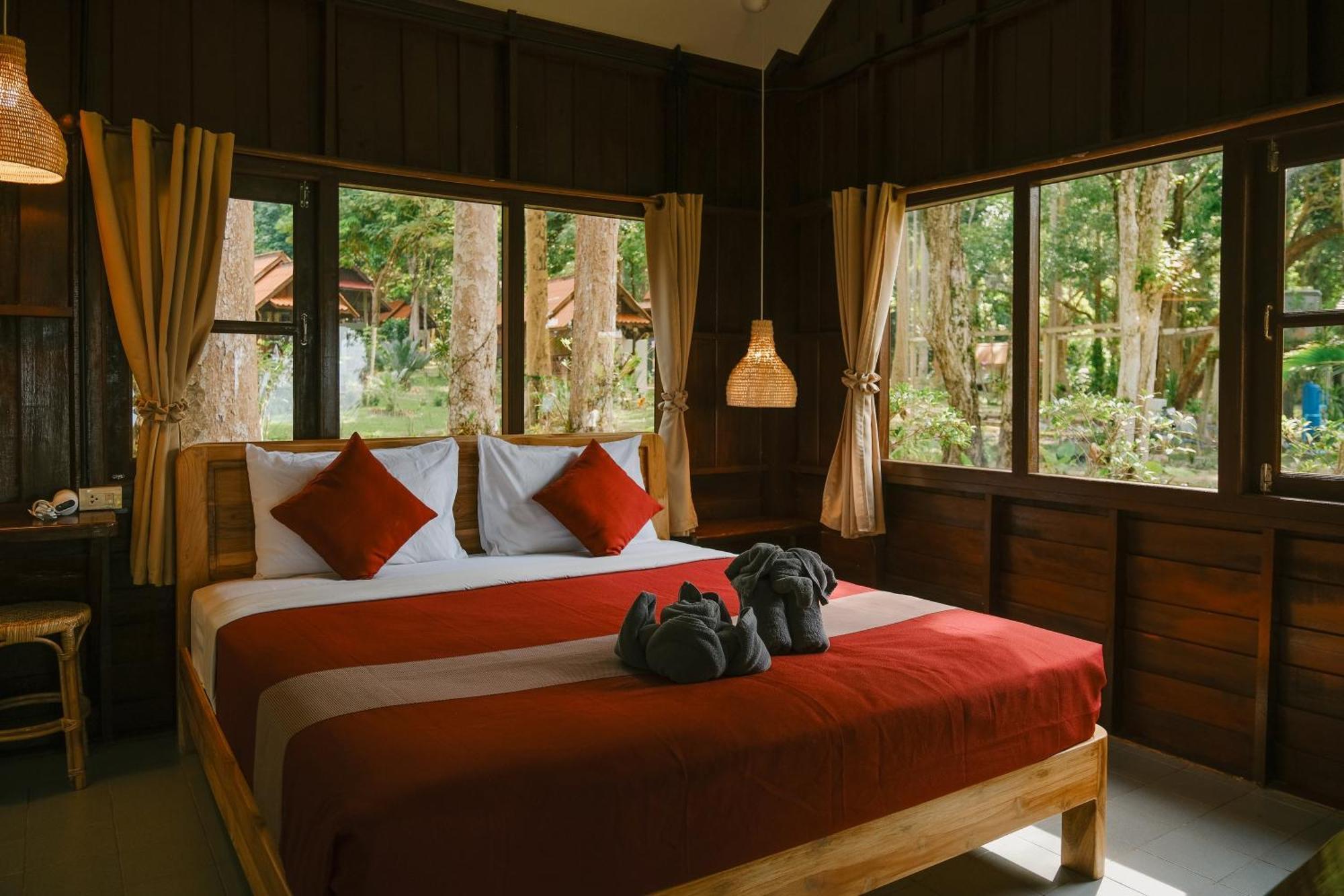 Joy Bungalow Resort And Restaurant Кох-Юм Экстерьер фото