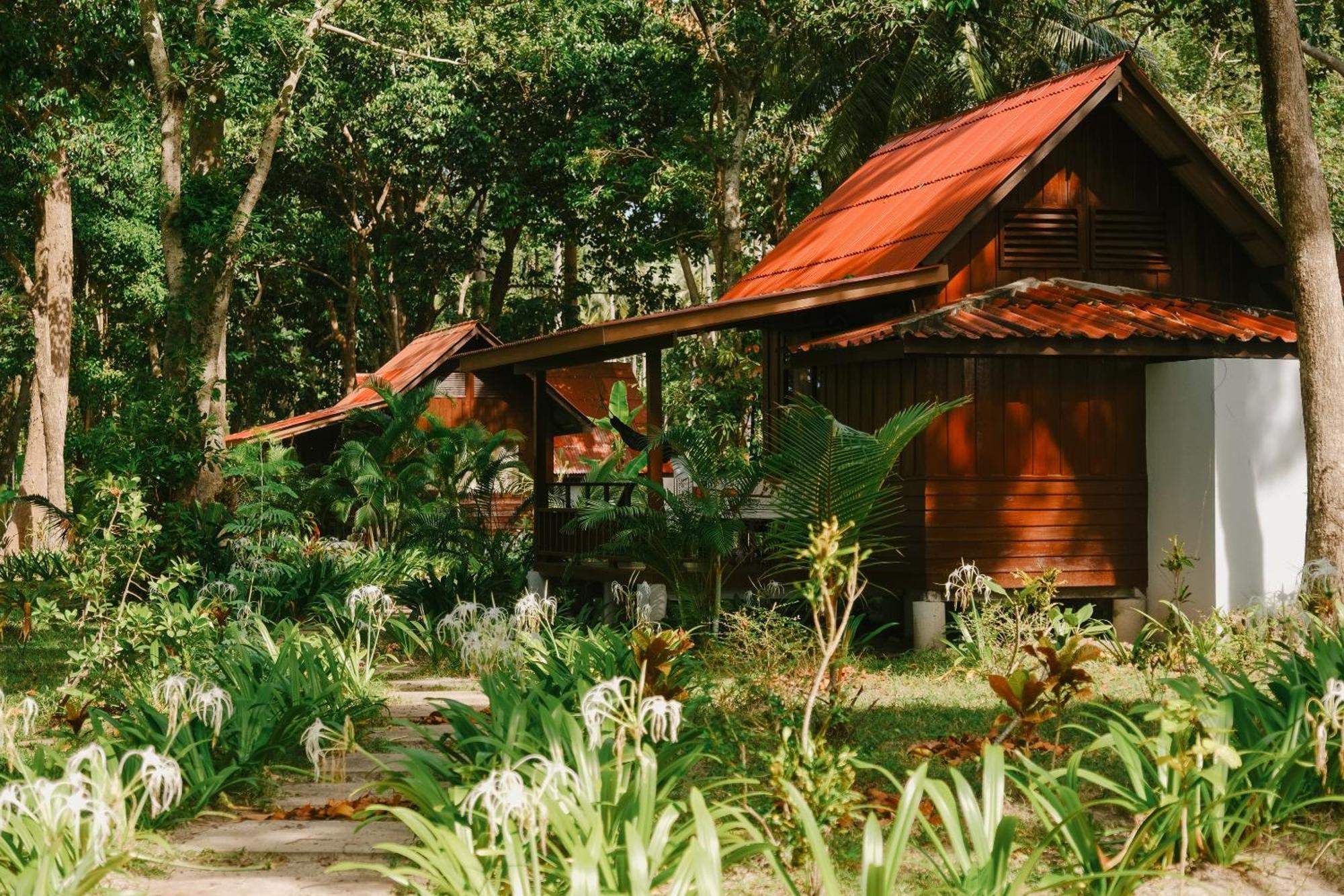 Joy Bungalow Resort And Restaurant Кох-Юм Экстерьер фото
